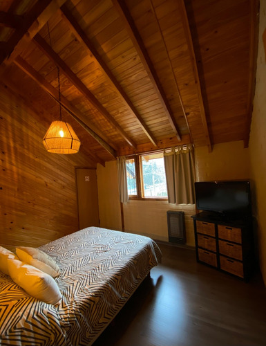 Cabaña De Montaña 4 A 8 Pax / Turistico