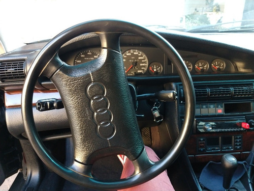 Audi 100 2.8 V6