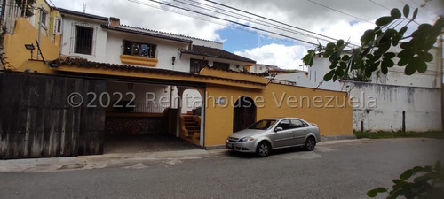 Casa En Venta En El Hatillo Con Parrillera  