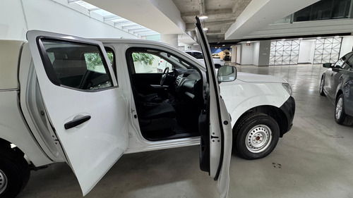 Pick Up Np300 Doble Cab Se A/c Tm 6 Vel