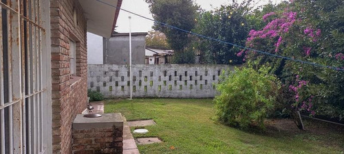 Dos Casas En Solymar En Un Mismo Padrón