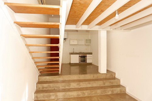 Imagen 10 de 22 de Venta Loft 2 Amb Muy Luminoso Cochera Y Parrilla