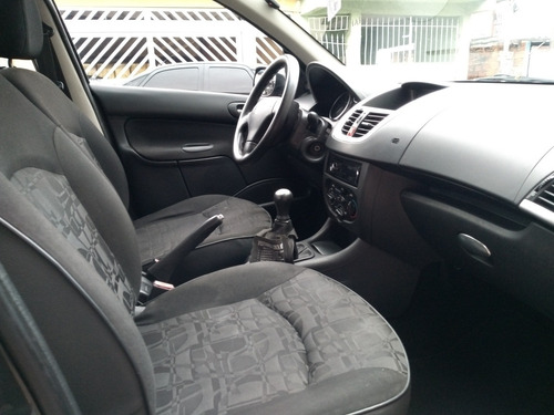 Peugeot 207 Sw 2011 1.4 Xr Flex 5p