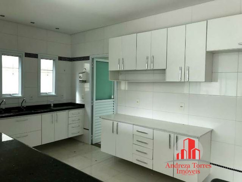 Casa À Venda No Bairro Centro - Tremembé/sp - 800