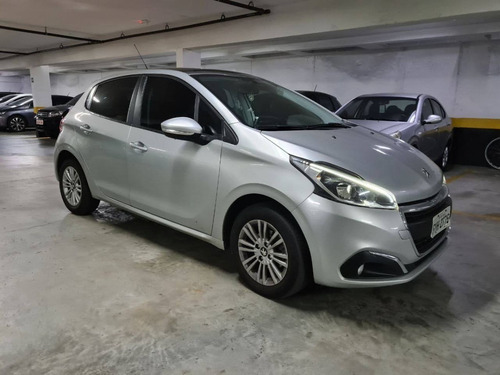 Peugeot 208 Allure 1.6 Aut 2018