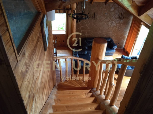 Imagen 23 de 28 de Venta De Casa C/ Parcela , 2 Pisos , Caburgua