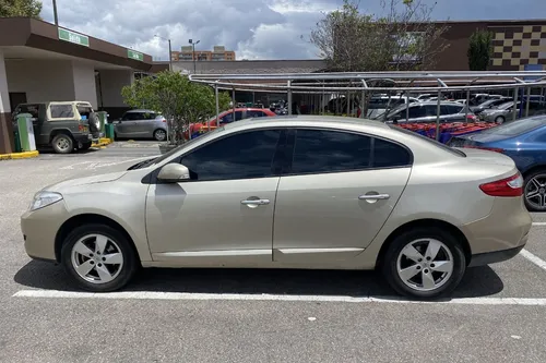 Renault Fluence 2.0 Privilege