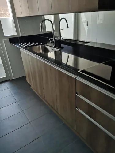 En Venta Amplio Departamento Con Vista Al Mar En Sector Sur