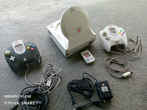 Consola Sega Dreamcast En Muy Buen Estado