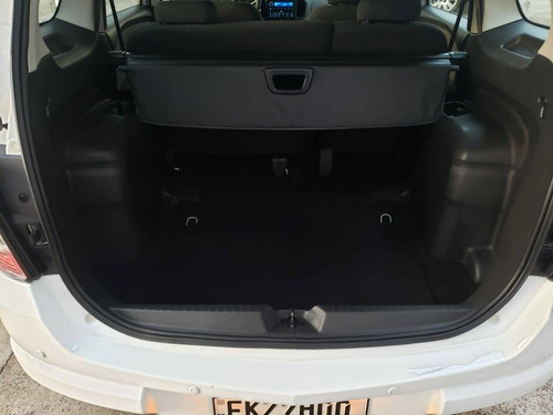 Imagem 9 de 13 de Chevrolet Spin 1.8 Lt 8v Flex 4p Automático