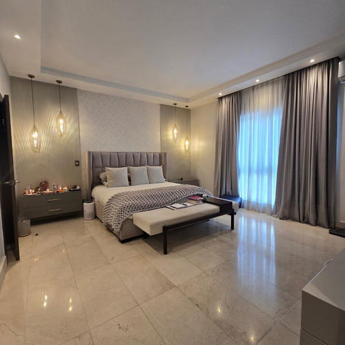 Apartamento De Venta Piso Alto, Cerros De Gurabo, Santiago, Republica Dominicana
