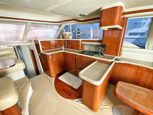Yate Sea Ray Sedan Bridge 48 Lv3050