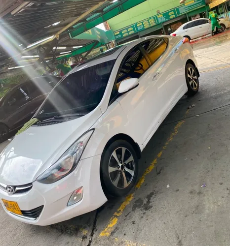Hyundia I35 Elentra Full