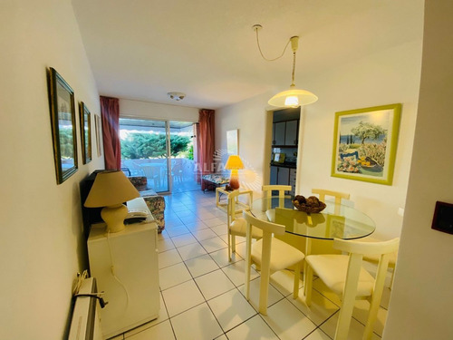 Imagen 4 de 11 de Venta De Apartamento 2 Dormitorios En Edificio Florida Park
