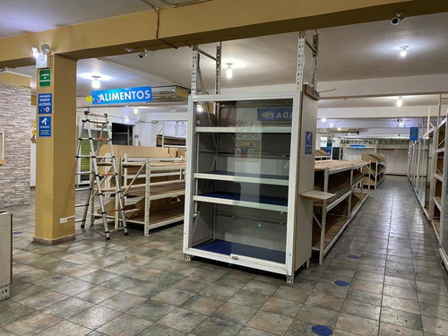 Imagen 10 de 14 de Galpon En Alquiler Avenida Enrique Tejera