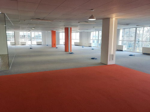Imagen 16 de 30 de Oficinas En Alquiler En Plaza Roma