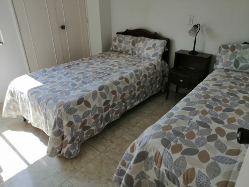 Apartamento Para Venta En Laureles (15076).