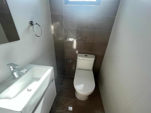 Imagen 10 de 11 de Apartamento En Venta En Bella Vista, Santo Domingo, Distrito Nacional