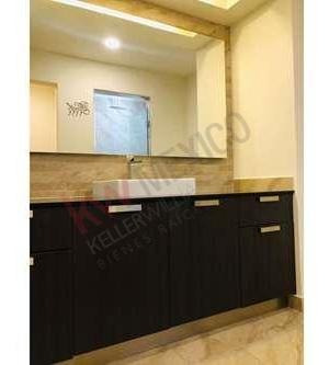 Imagen 17 de 25 de Última Oportunidad De Vivir En Nivel 10 Amplio Y Equipado Departamento En Venta En Zona Exclusiva.