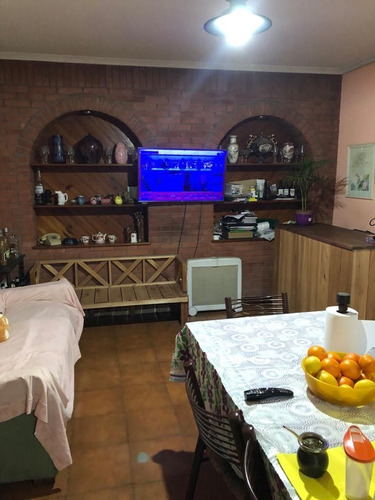 Imagen 5 de 16 de Casa En Venta En Quilmes Oeste
