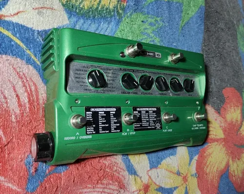 Line 6 Dl4 Delay Modeler C/ Foot Infinito + Fonte- Willaudio