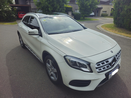 Mercedes-Benz Clase GLA 1.6 Gla250 Amg-line 211cv
