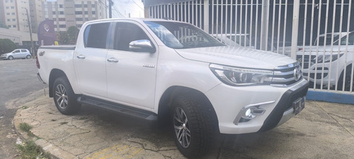 Toyota Picape Cabine Dupla Toyota Hilux Cabine Dupla 2.8 TDI SRX CD 4x4 (Aut)