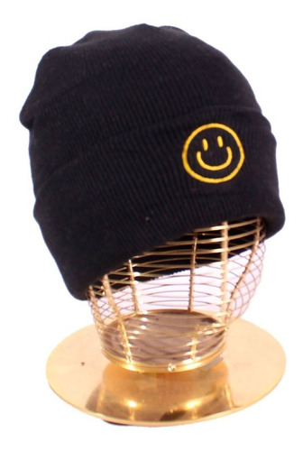 Gorro Beanie De Lana Diseño Carita Feliz