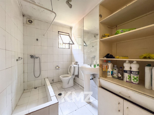 Casa Comercial En Venta En Sitio De 170 M2 En Ñuñoa Tobalaba