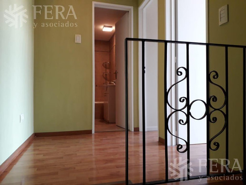 Venta De Departamento Tipo Duplex De 3 Ambientes Con Cochera En Barracas (26861)