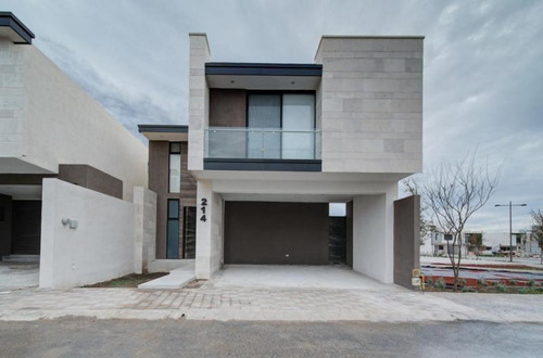 Casa Sola En Renta En Privanzas Del Campestre, Arteaga, Coahuila