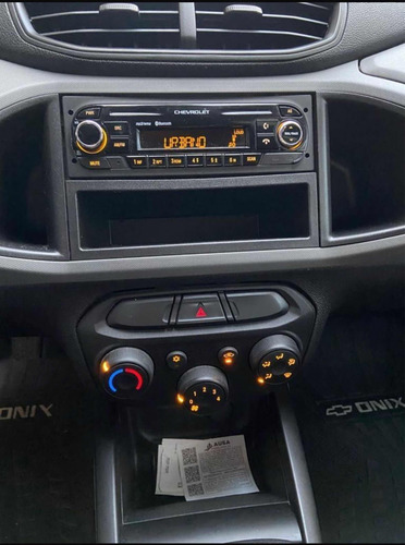 Chevrolet Onix 1.4 Joy Ls 98cv