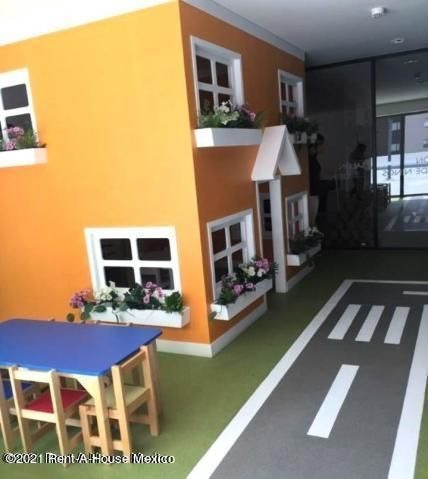 Imagen 4 de 14 de Departamento En Venta En Manzanastitla 2 Hab,2 Baños,2 Cajones. F.m