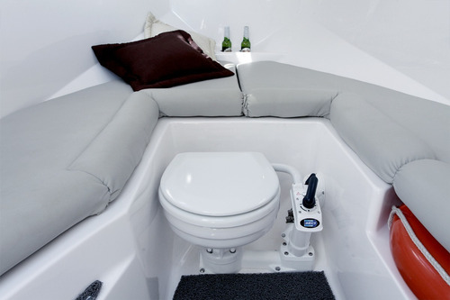 Imagem 6 de 6 de Ventura 215 Cabin Comfort