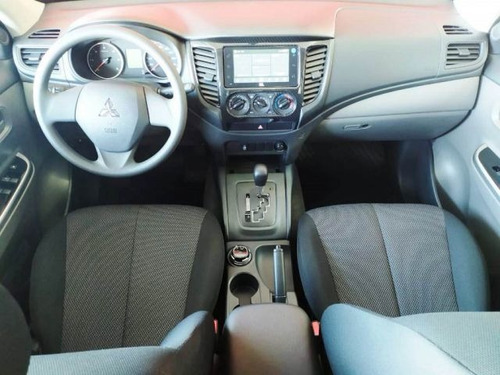 Mitsubishi L200 Triton Outdoor Gls 2.4, Mit0010