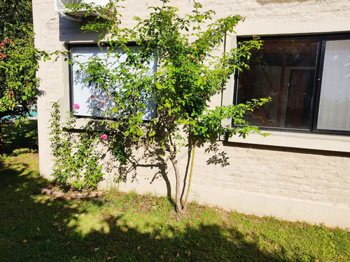 Casa Quinta 4 Ambientes Venta Lujan Con Pileta