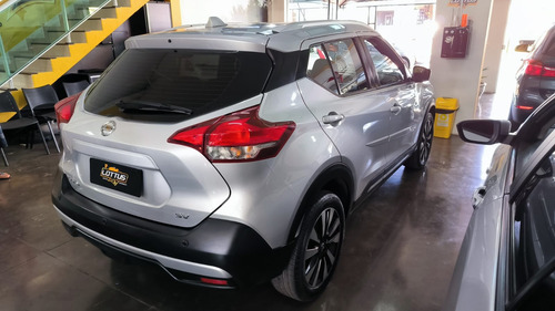 Nissan Kicks 1.6 16V FLEXSTART SV 4P XTRONIC