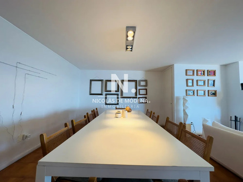 Apartamento En Venta, 4 Dormitorios, Torre De Categoría, Punta Del Este