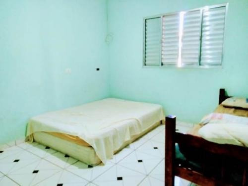 Imagem 3 de 14 de Casa Com Financiamento Bancário, 500 Mts Do Mar, 06 Vagas.