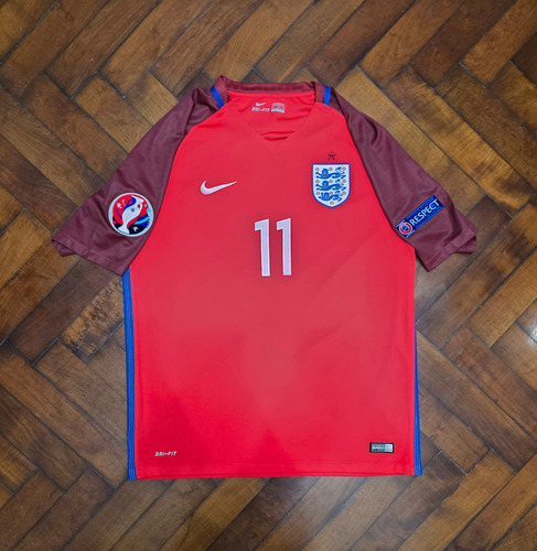 Camiseta Alternativa Inglaterra 2016/17 Vardy 11 Talle L (Usado)