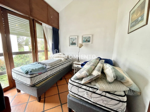 Venta-alquiler Temporada Apartamento De 4 Dormitorios Complejo Green Grass