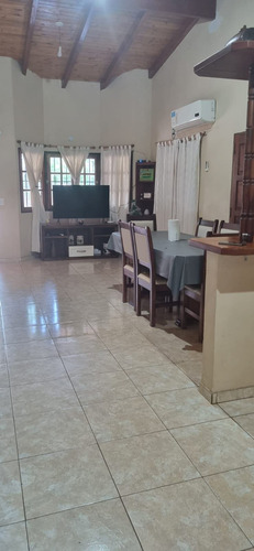 Casa En Venta De 3 Dormitorios C/ Cochera En Eldorado - Misiones