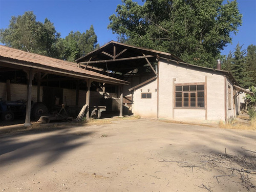 Parcela Con Bodegas En Venta Camino Lonquén, Calera De Tango