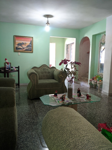 Imagen 6 de 14 de Casa En Venta Cumaná. Av Cancamure Villa Ayacucho