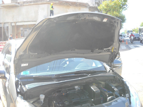 Peugeot 208 Feline 2014 1,6 Pack Cuero Gris