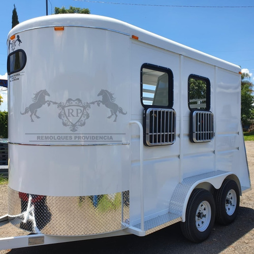 Remolque Para 2 Caballos Techado