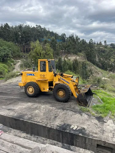 Cargador Frontal Pala 2 Metros Cúbicos, Excelente Estado