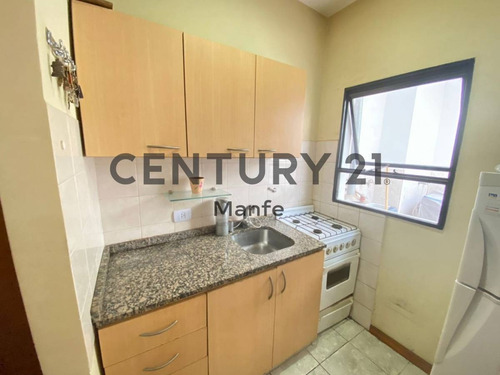 Imagen 15 de 30 de Venta Departamento Pb 2 Ambientes Con Patio - Villa Luro