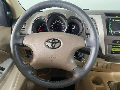 Toyota Hilux SW4 SRV D4-D 4x4 3.0 TDI Dies. Aut