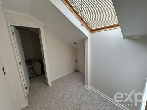Duplex En Calle Decher: 3 Dormitorios+3 Baños, Estac+